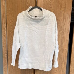 Free people white  Turtleneck Sweater